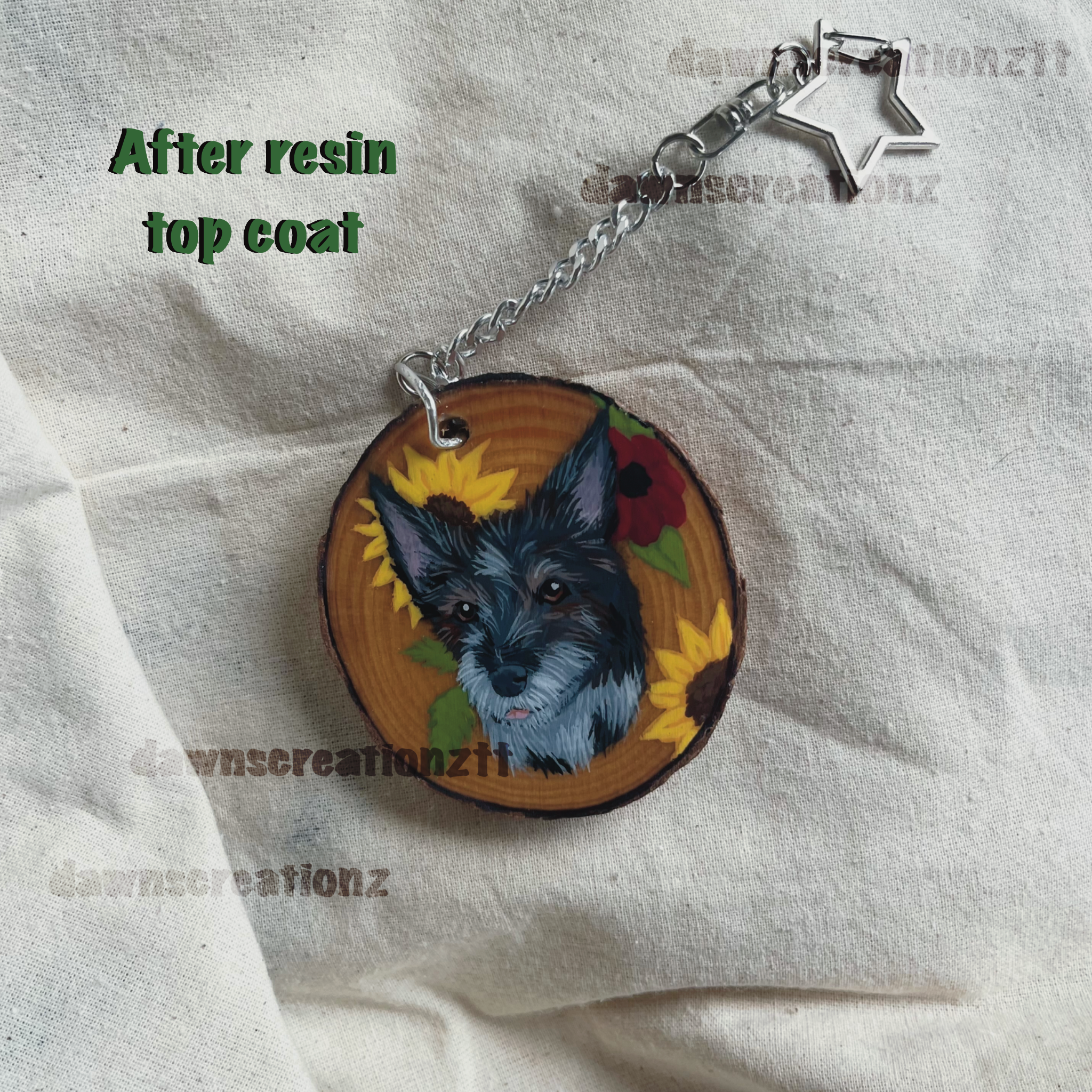 Wood Slice Pet Portrait Keychain